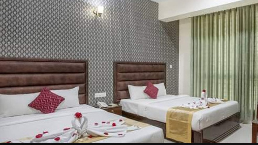 Royal Club Suites